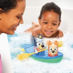 Bluey TOMY Toomies Pull And Go Canoe Bath Toy -Bluey Deals Store GUEST b128f65e e66b 42f5 8f09 e22562fe1eb3