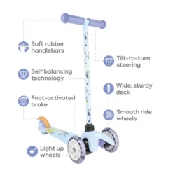 Bluey Tilt/Turn Scooter With Light Up Wheels